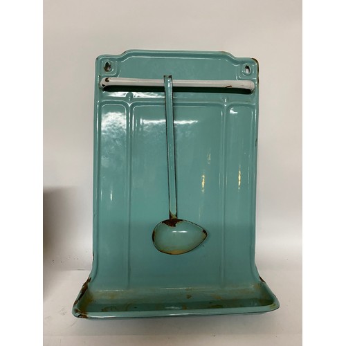 675 - Vintage enamelled kitchen utensil holder with 1 utensil.