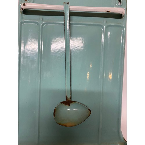 675 - Vintage enamelled kitchen utensil holder with 1 utensil.