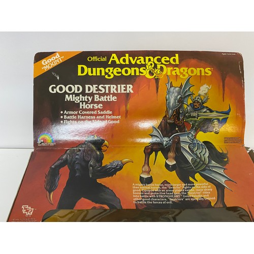 763 - Vintage official Advanced Dungeons and Dragons Good Destrier Horse for Strongheart Warrior. Boxed co... 