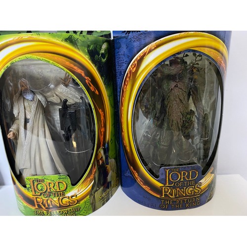 777 - 15 x Toy Biz Lord of the Rings new sealed condition and all different figures from Fellowship of the... 