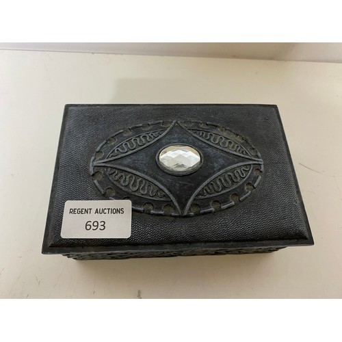 693 - Vintage Celtic carved trinket box.