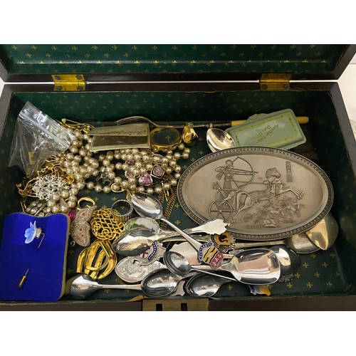 713 - Old walnut box containing vintage costume jewellery and curios.