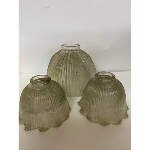 864 - Selection of 5 x vintage lightshades