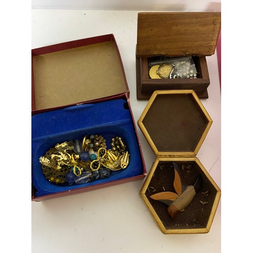 836 - Selection of costume jewellery and 3 x decorative wooden boxes