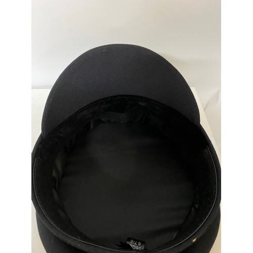 704 - Men's Chauffeurs drivers cap with black cockade