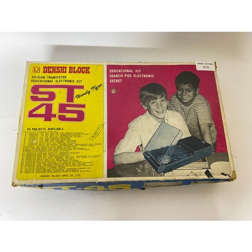 619 - A vintage Denshi Black ST-45 Silicon Transistor Education Electronic Kit 90% complete