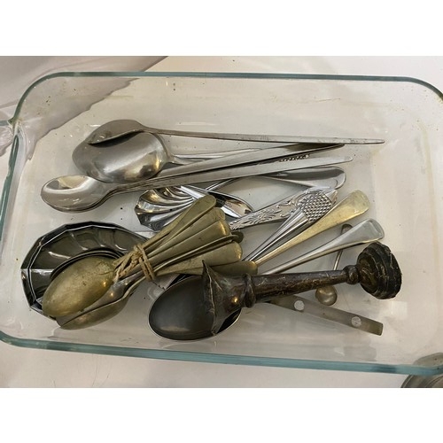 821 - Selection of metalware including scales, tankard and cutlery.