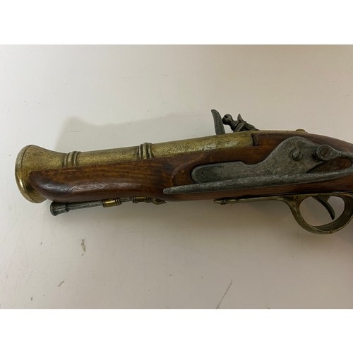 896 - Vintage ornamental flintlock pistol