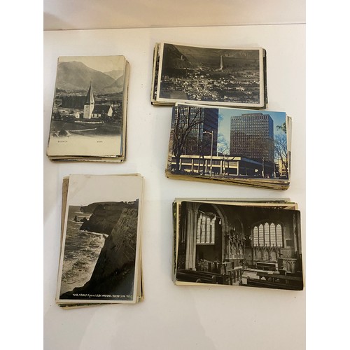 14 - Box of approx 600 old postcards