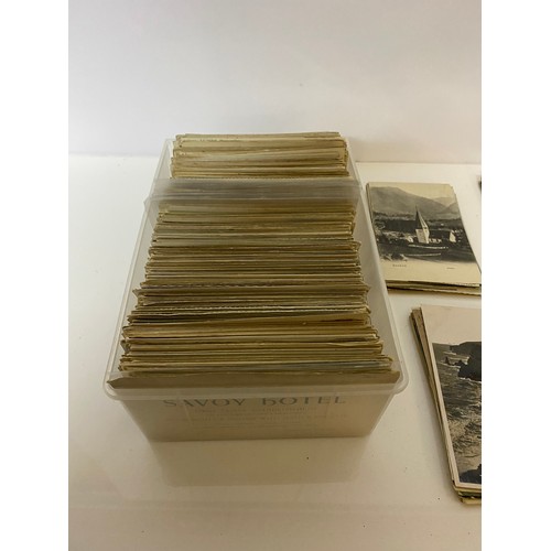 14 - Box of approx 600 old postcards