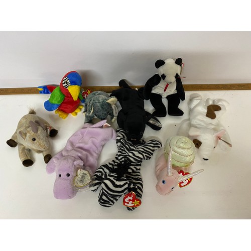 172 - Selection of 9 x TY beanie babies