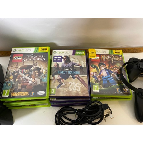 400 - Black Xbox 360 250gb console with Kinect sensor, 2 x controllers and 15 x games. Fully tested and wo... 