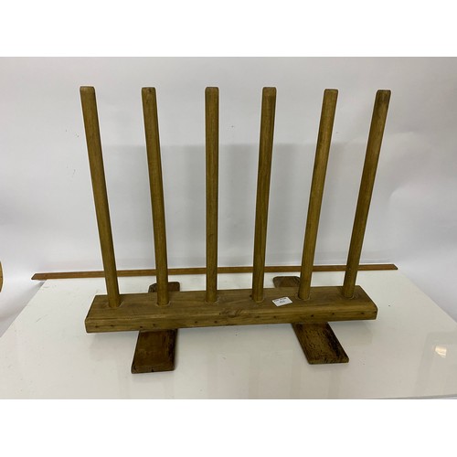 413 - Wooden wellington boot stand, holds 3 pairs