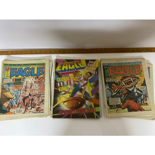 274 - Large bundle of vintage Eagle comics