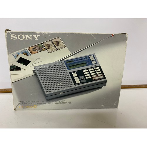 415 - Vintage Sony ICF-7600D radio in original box