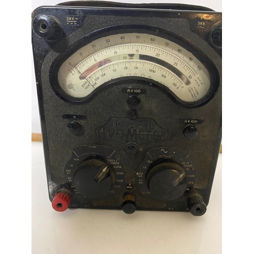 445 - Vintage universal Avometer model 9MKII