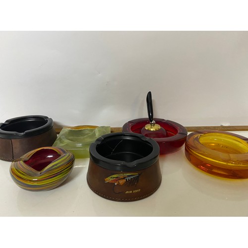 457 - Selection of tobaciana including onyx ashtrays and lighters, glass ashtrays and onyx cigarette box