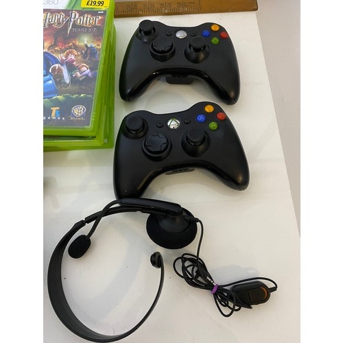 400 - Black Xbox 360 250gb console with Kinect sensor, 2 x controllers and 15 x games. Fully tested and wo... 