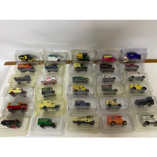 417 - Selection of 30 x Lledo boxed collectable die cast vans and trucks