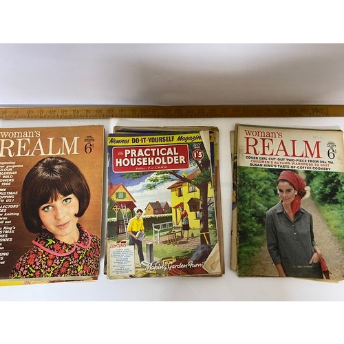 90 - Collection of vintage 1960's Woman's Realm magazines.