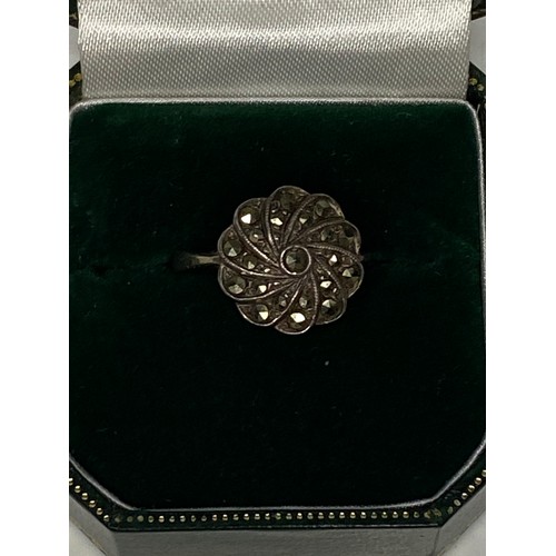 524 - Sterling silver and Marcasite ring size L