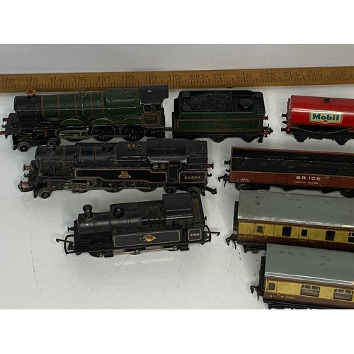 594 - Collection of Hornby Dupio and Triang railway engines, carriages, building and track