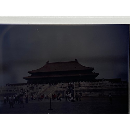 599 - Tray of approximately 200 x 35mm slides of China.