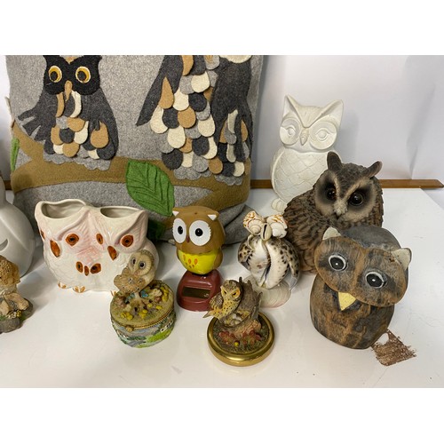 627 - Collection of Owl figurines and cushion