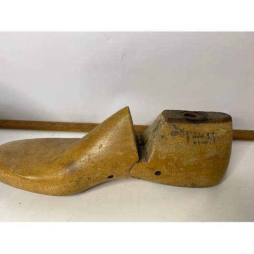 652 - Wooden Cobblers shoe size 9 1/2, brass hose head 