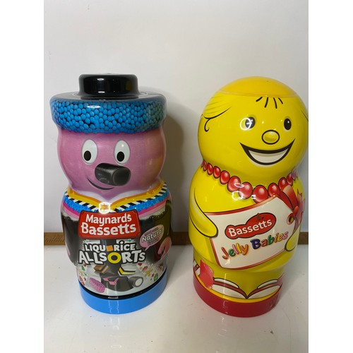 676 - Selection of collectable sweet containers and toys.