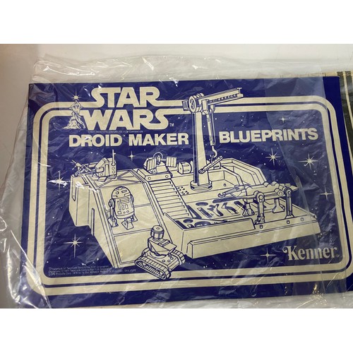 735 - Vintage 1979 Star wars Droid factory boxed with original pieces. Droid maker Blueprints Booklet and ... 