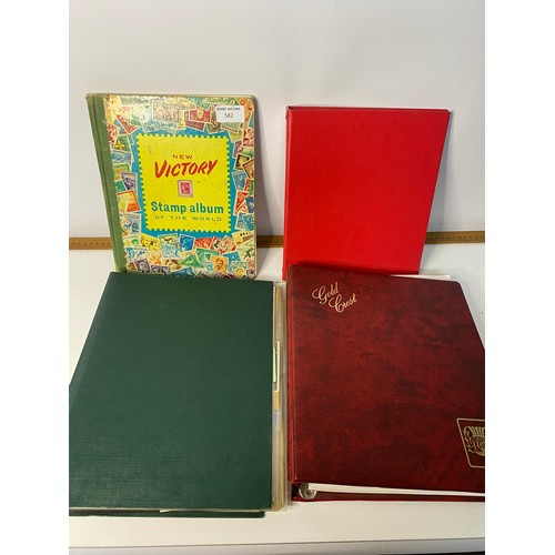 582 - 4 x vintage stamp albums