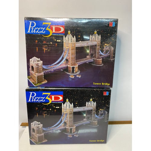 911 - 2 Tower Bridge puzzle sets from Puzz3D as new and unopened.