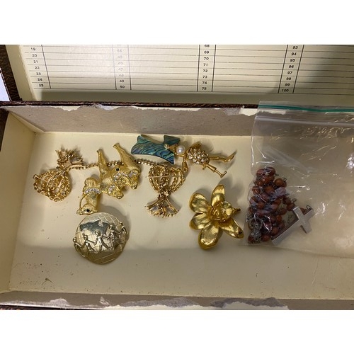 540 - Box of costume jewellery from Sarah Coventry, Miracle, Monet and Moritz