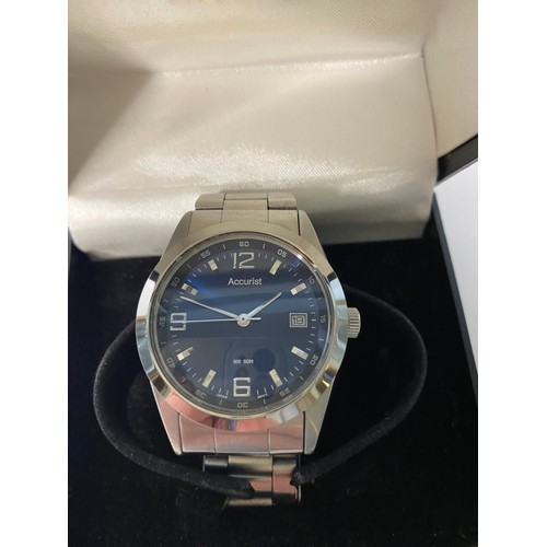 268 - 1990's Gent's Accurist Wrist Watch in box.