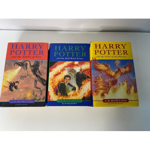 214 - 2 Harry Potter books in large print, The Chamber of Secrets and The Goblet of Fire. Also 3 Harry Pot... 