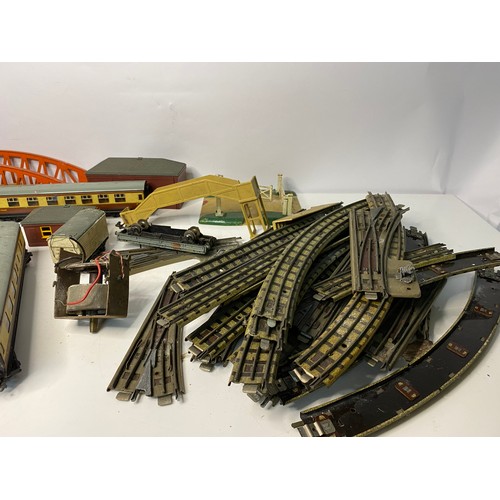 71 - Selection of model railway engines, carriages, buildings and track from Hornby and Triang .