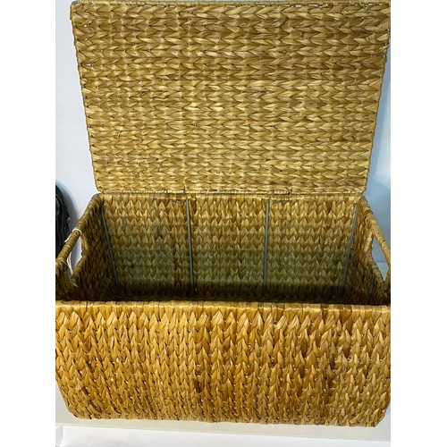 97 - Picnic basket and 2 wicker baskets. Picnic basket measures 47 x 32 cms