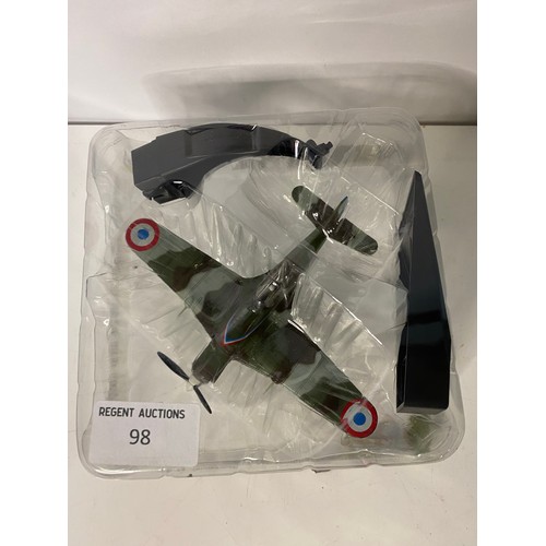 98 - 2 x model aircrafts in packaging and with stands.