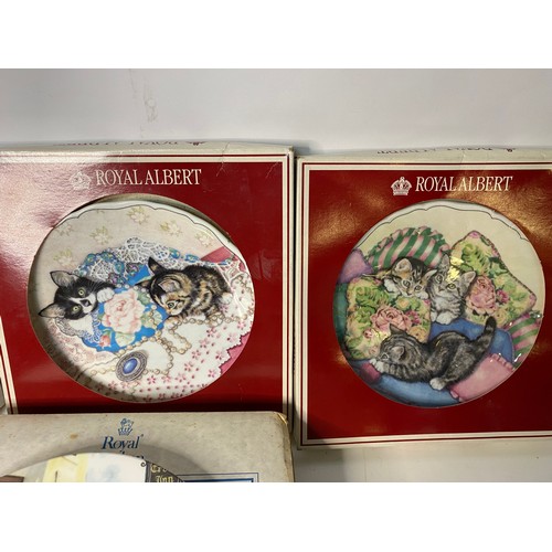 407 - 5 Plates from the Cute Cat collection from Royal Albert, The Flower Shop plate from Royal Doulton, S... 