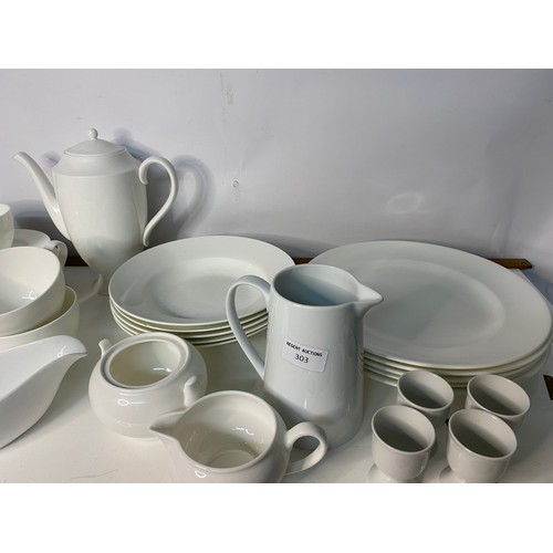 303 - 40 pieces of vintage White Porcelain from Royal Worcester, M & S and others