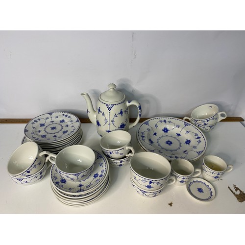 304 - Selection of vintage Blue and White pottery from Mason's and Furnival's Ltd of Denmark.