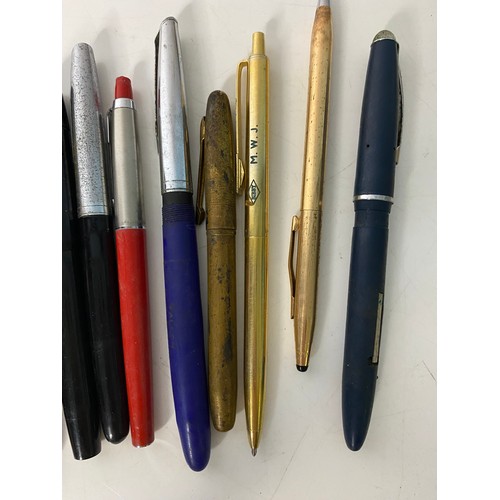 383 - Selection of vintage pens