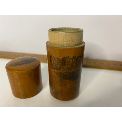 422 - A mauchline ware pin box and a horn and copper snuff box