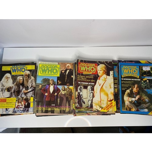 65 - Collection of Dr Who comics.