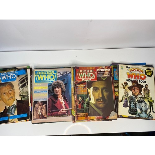 65 - Collection of Dr Who comics.