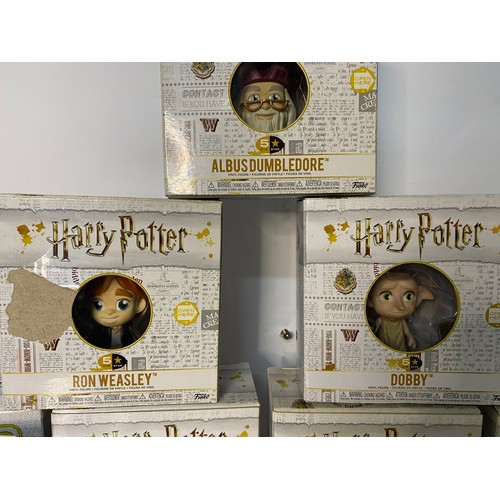 454 - Selection of 7 Harry Potter figures from Funko, includes Dobby, Ron Weasley, Dumbledore, Hermione, H... 