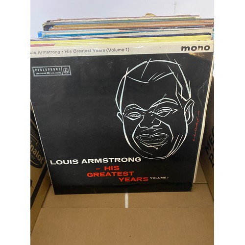 705 - Large selection of vinyl records.