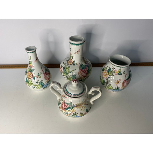 702 - 4 pieces of Anfora Agueck Portugese ceramics