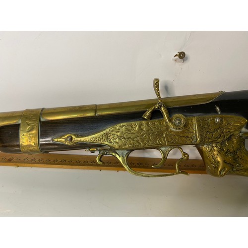 739 - Vintage Blunderbuss replica wall hanging measuring 70cms long